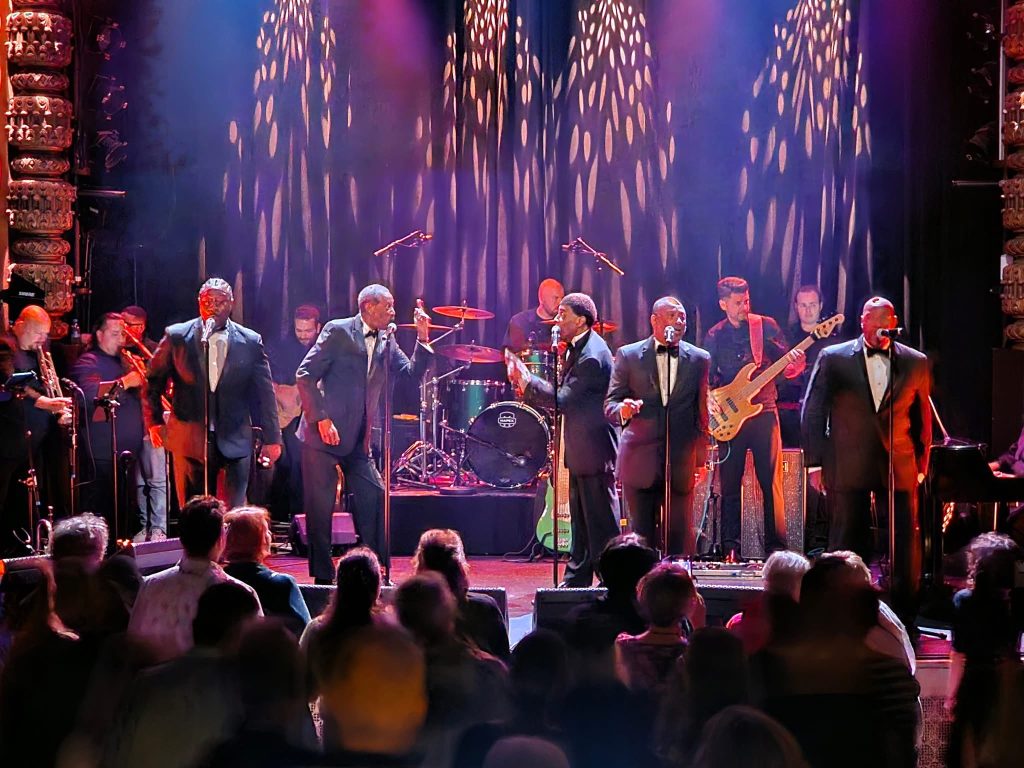 Glenn Leonard's Temptations Revue, motown legendes die samenwerken met Sjors Dahmen en zijn in Limburg gelegen muziekstudio Hometown Studio. 